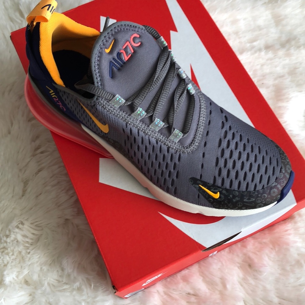 NIKE AIR MAX 270 SNEAKERS - Picture 6 of 8
